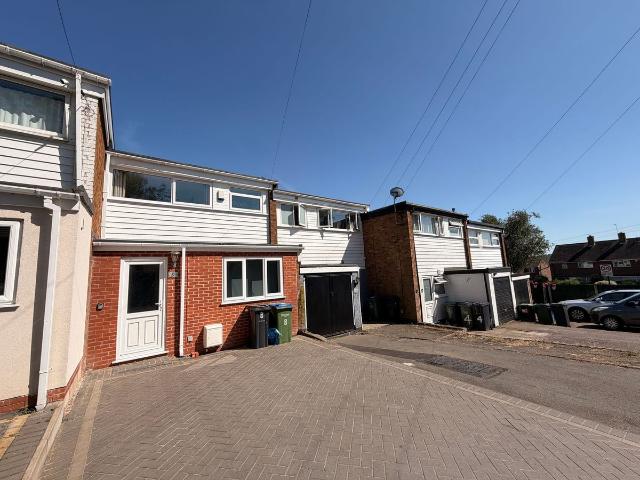 House for rent in West Midlands