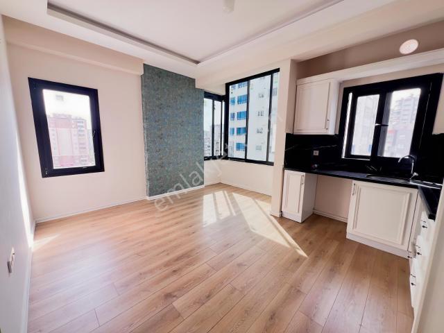 Akdeniz Mahallesi, Mezitli içerisinde kiralık mülk