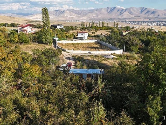 Hançerli, Niğde Merkez içerisinde satılık mülk