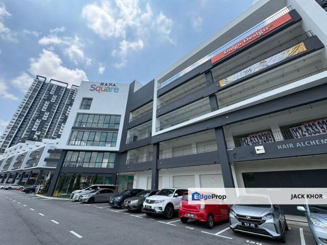 Shop for rent in Petaling, Alam Impian