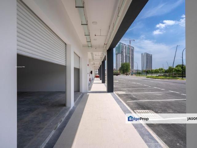 Shop for rent in Petaling, Alam Impian