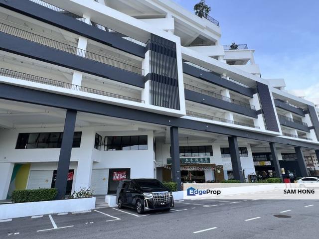 Shop for rent in Petaling, Alam Impian