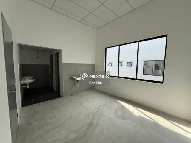 Shop for rent in Petaling, Alam Impian