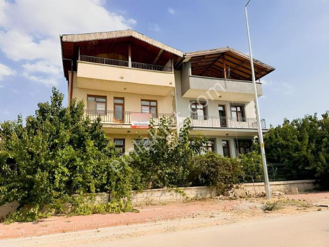 Konya, Selçuklu içerisinde satılık Villa