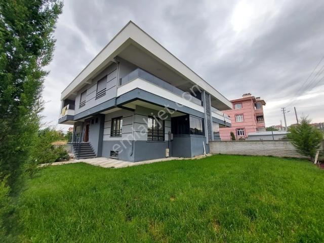 Selçuklu, Konya içerisinde satılık Villa