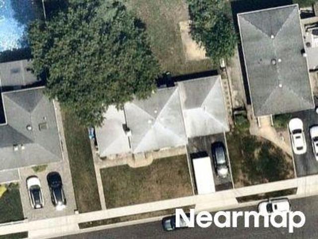 House for sale in Bellmore, New York