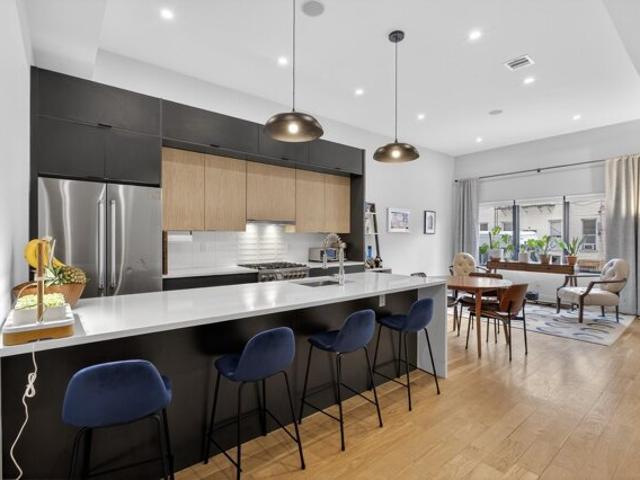 Condo for sale in Hudson, New Jersey