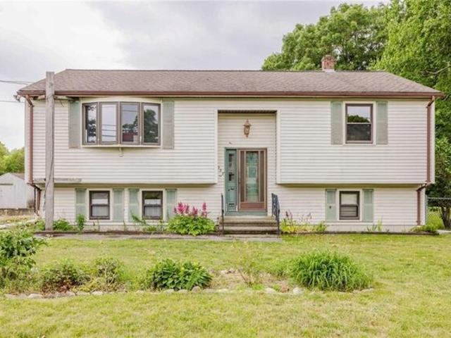 House for sale in Tiverton, Rhode Island
