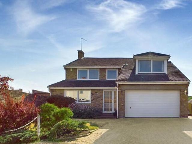 House for sale in Sandhurst
