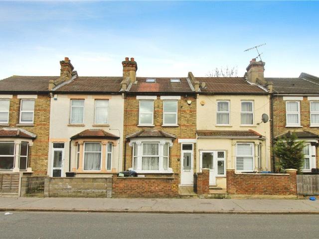 House for rent in London Borough of Croydon, Greater London