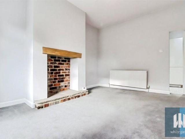 House for rent in Wellhouse, Golcar