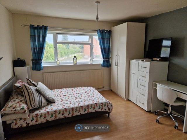 Studio for rent in Armitage with Handsacre, Boley Park