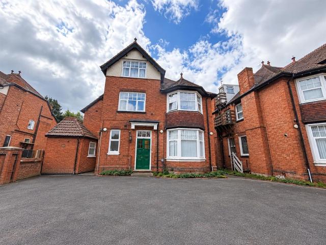 Studio for rent in Birchfield, Birmingham