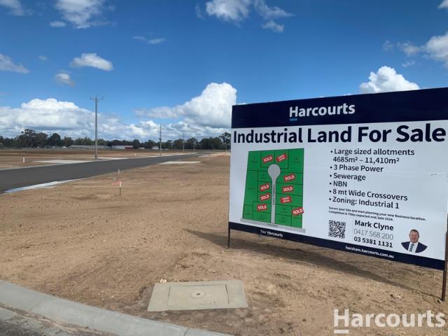 Warehouse for sale in Horsham, Victoria