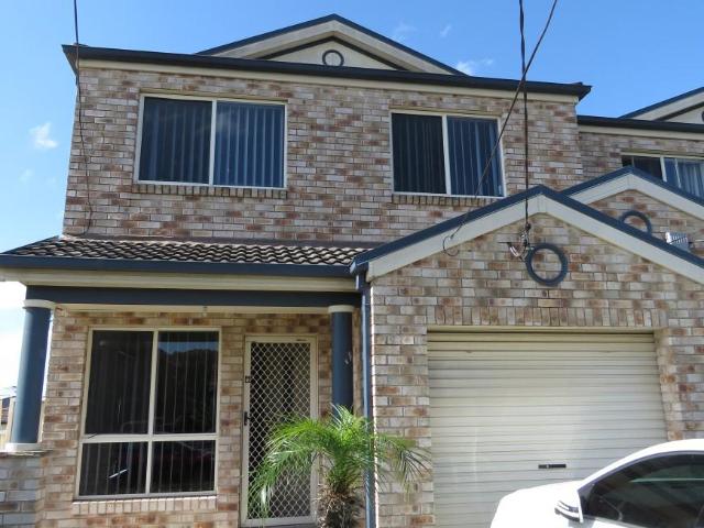 House for rent in Fairfield Heights
