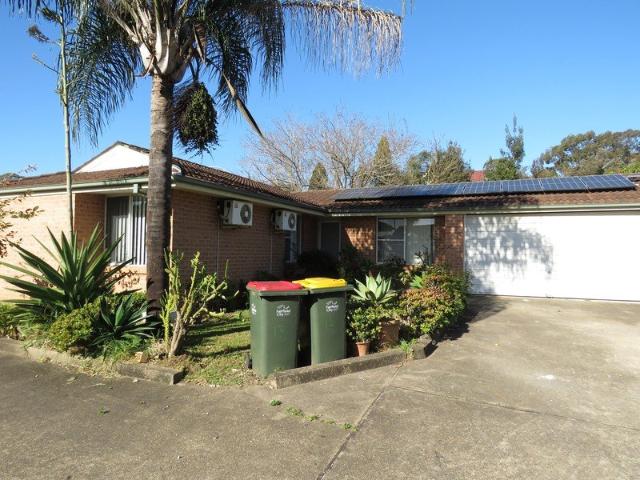 Townhouse for rent in Mount Pritchard, Sydney
