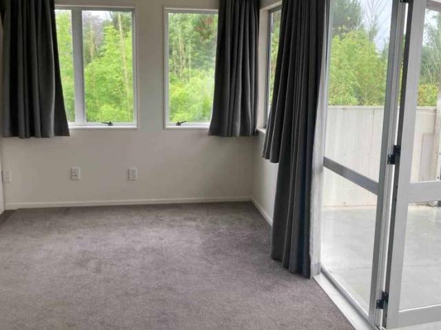 Apartment for rent in Howick, Oroua County