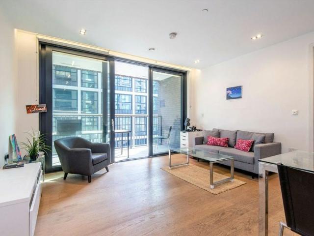 Apartment for rent in King's Cross, Cat Hill