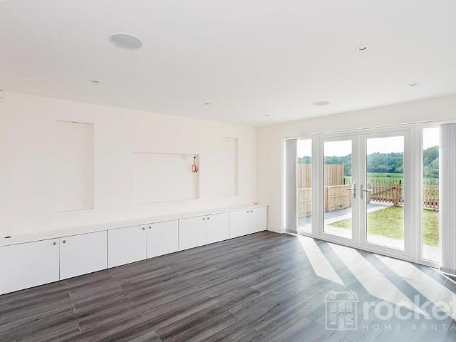 House for rent in Stoke, Stoke-on-Trent