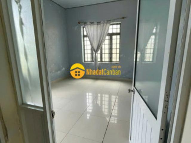 Mặt bằng bán