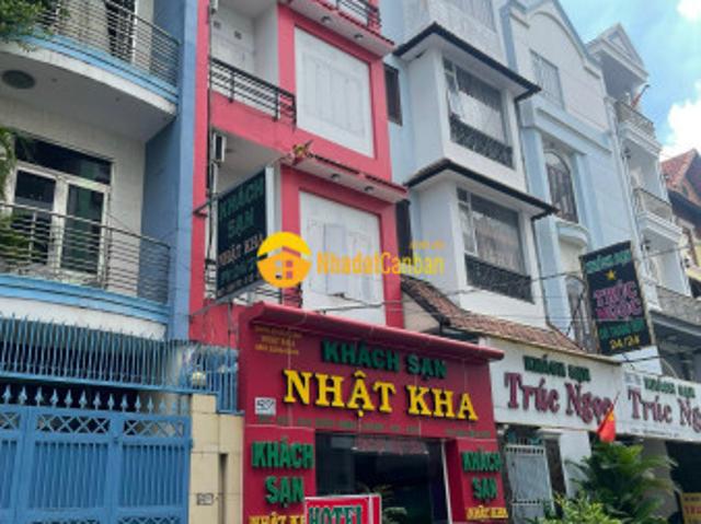 Nhà mặt phố bán