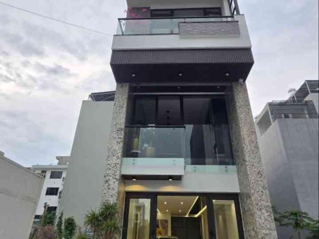 Nhà mặt phố bán