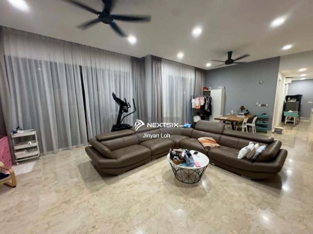 House for rent in Pulai, Bukit Ledang