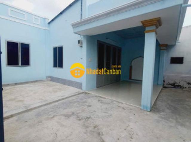 Nhà mặt phố bán