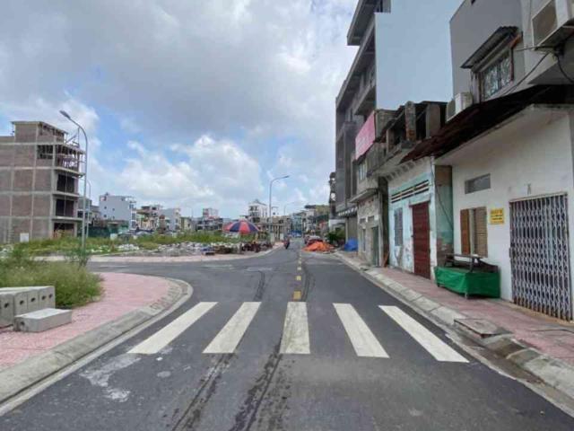 Nhà mặt phố bán