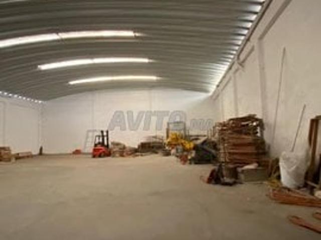 Local commercial location à Rbat