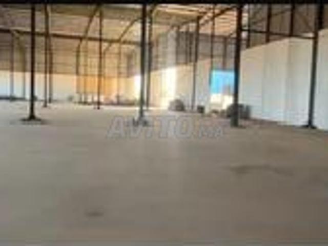 Local commercial location à Anfa, Gharb-Chrarda-Beni Hssen