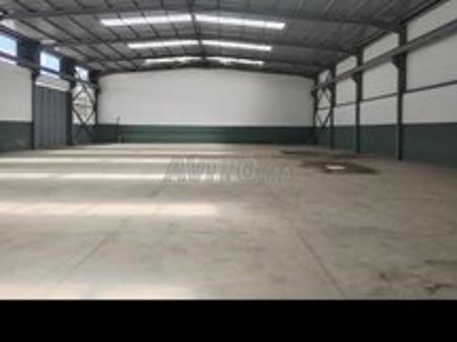 Local commercial vente à Anfa, Gharb-Chrarda-Beni Hssen