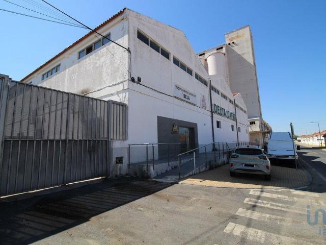 Loja venda em Beja (Salvador e Santa Maria da Feira), Beja