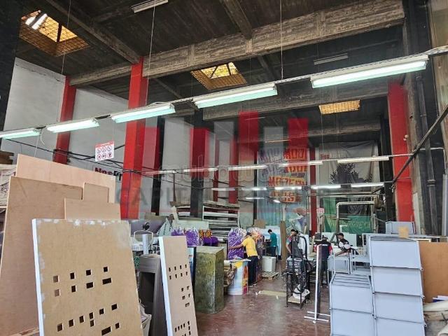Local commercial location à Anfa, Gharb-Chrarda-Beni Hssen