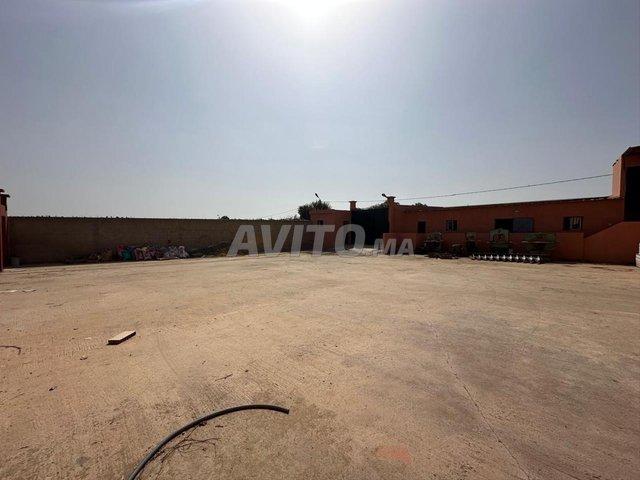 Local commercial location