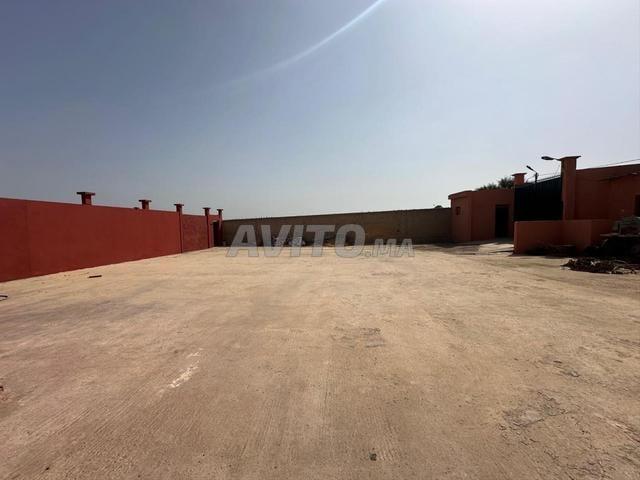 Local commercial location
