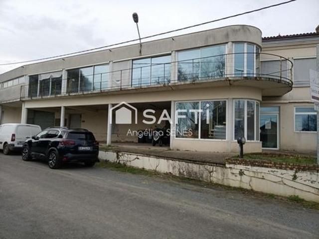 Local Commercial vente à Blaye, Lansac
