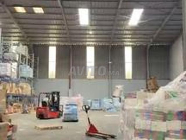 Local commercial location à Anfa, Gharb-Chrarda-Beni Hssen