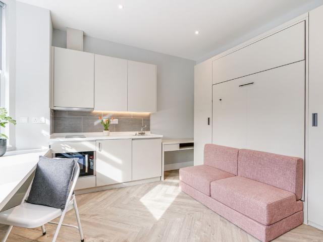 Studio for rent in London Borough of Ealing, Greater London