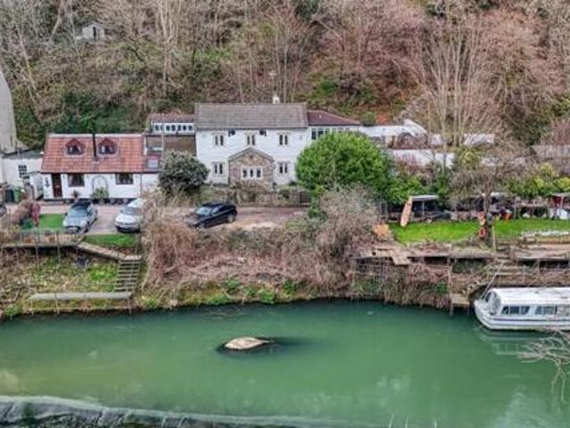 House for sale in Feckenham, City Of Bristol