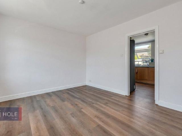 House for rent in Kingswood