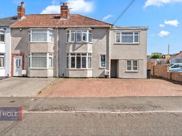 House for rent in Kingswood
