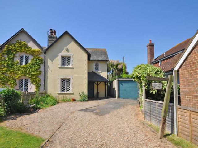 House for rent in Cross In Hand, Isle Of Man