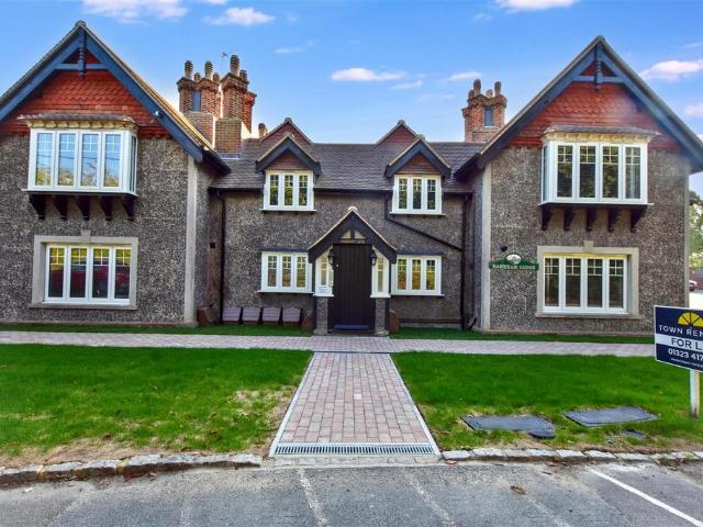 Apartment for rent in Cross In Hand, East Sussex