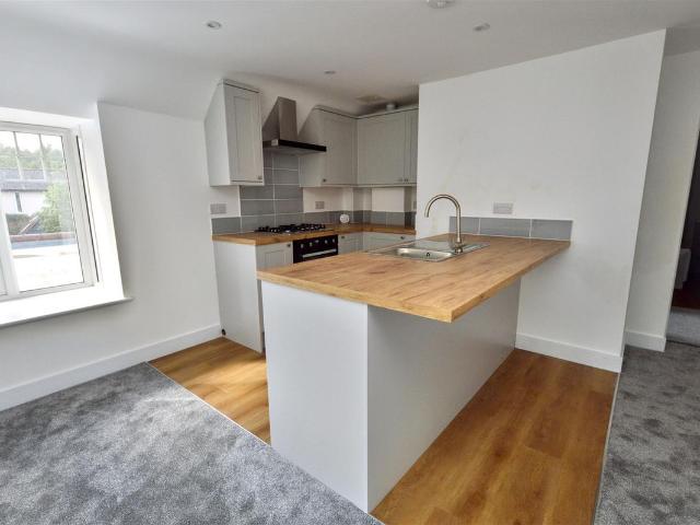 Apartment for rent in Cross In Hand, East Sussex