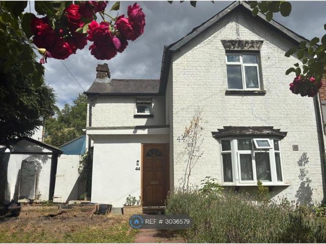 House for rent in Mill Hill, Greater London