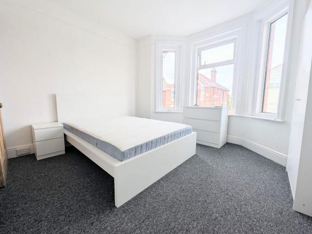 Room for rent in Charminster, Bournemouth