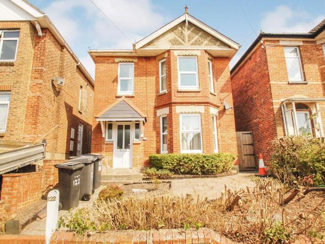 Apartment for rent in Charminster, Bournemouth