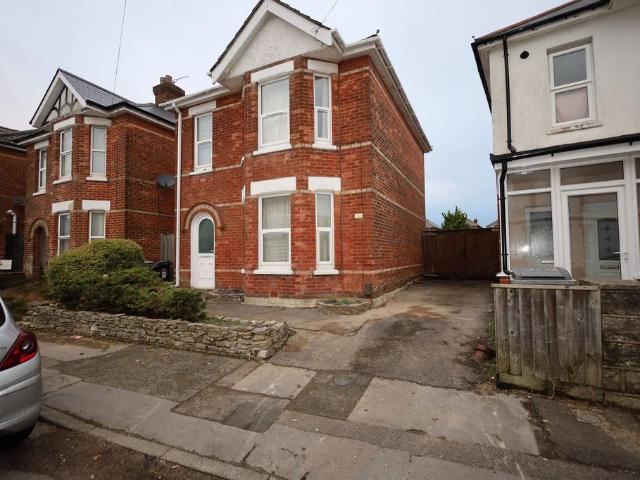 House for rent in Charminster, Bournemouth