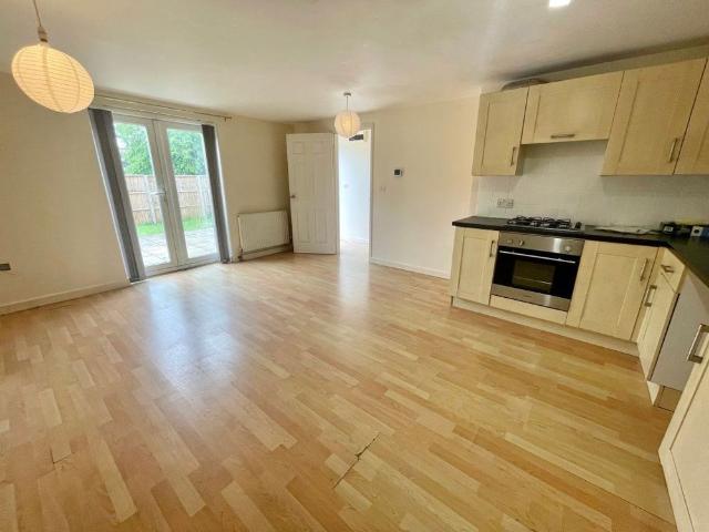 Apartment for rent in Charminster, East Dorset